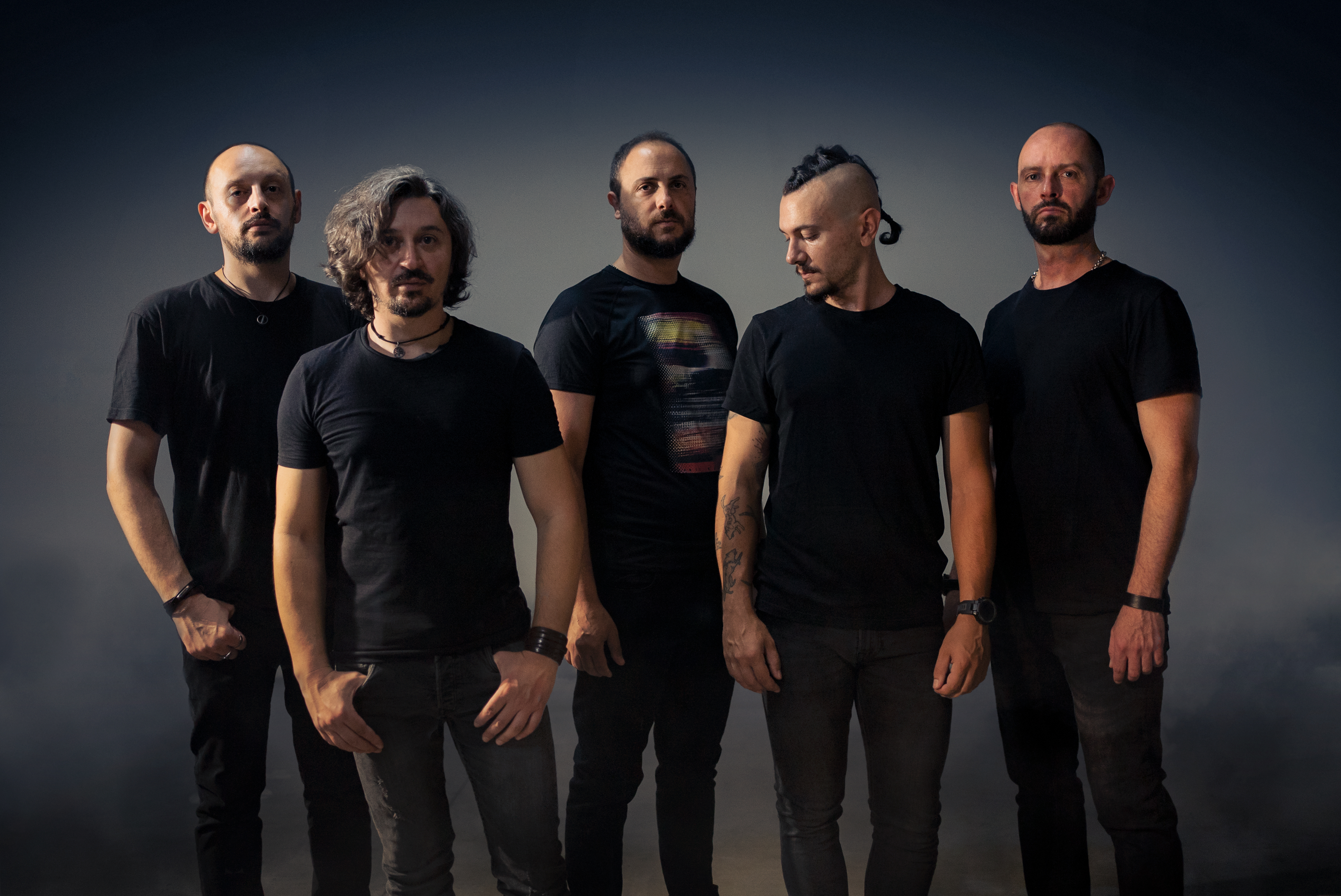 Kingcrow presentan Night Drive.